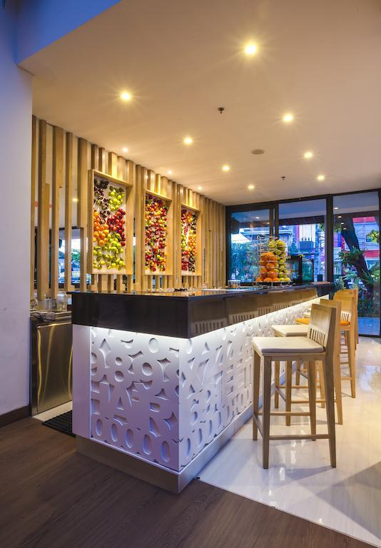 Harris Hotel Raya Кута Екстер'єр фото
