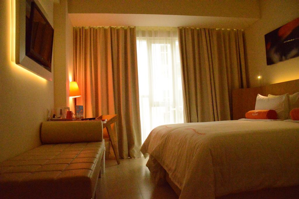 Harris Hotel Raya Кута Екстер'єр фото