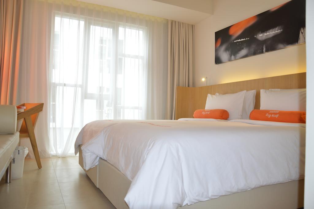 Harris Hotel Raya Кута Екстер'єр фото